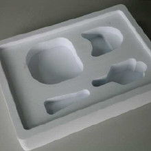 雕刻電子產(chǎn)品與皮革制品的產(chǎn)業(yè)融合與市場機(jī)遇